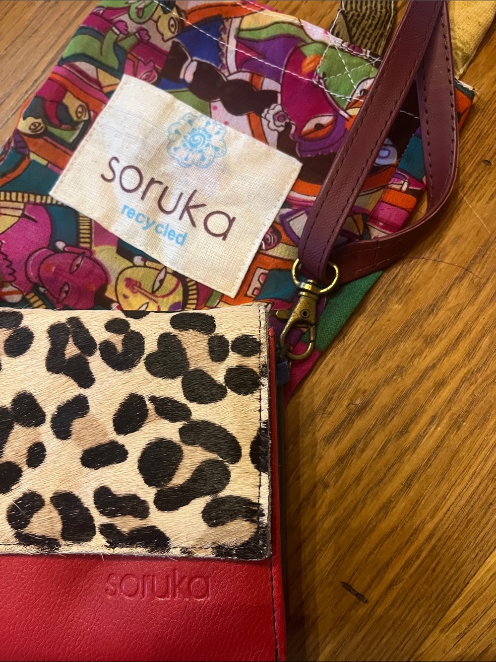 Soruka Multicolor Upcycled Leather Crossbody Wallet /Purse - Picture 8 of 8